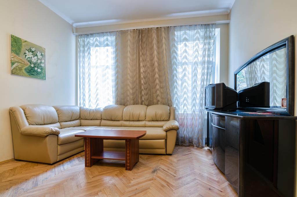 Leogrand Apartments Teodora 3 Liov Exterior foto